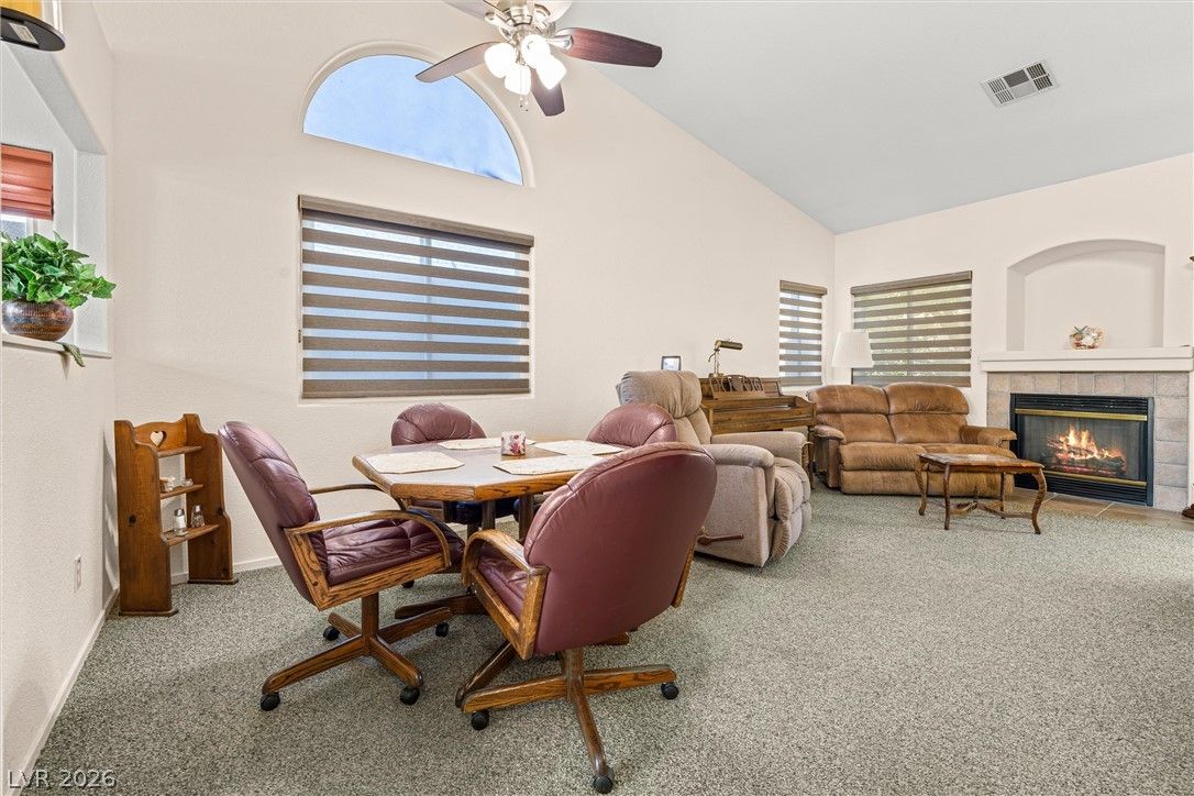8901 Canyon Magic Avenue — photo 5