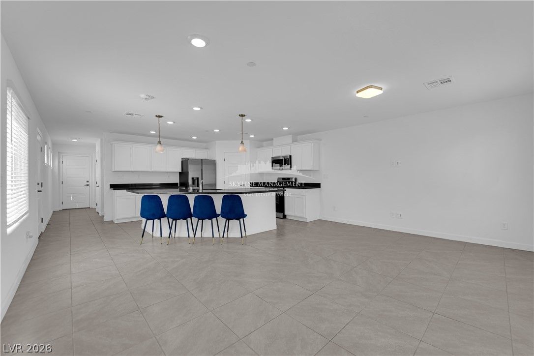 4907 Chidlaw Avenue 3 — photo 4