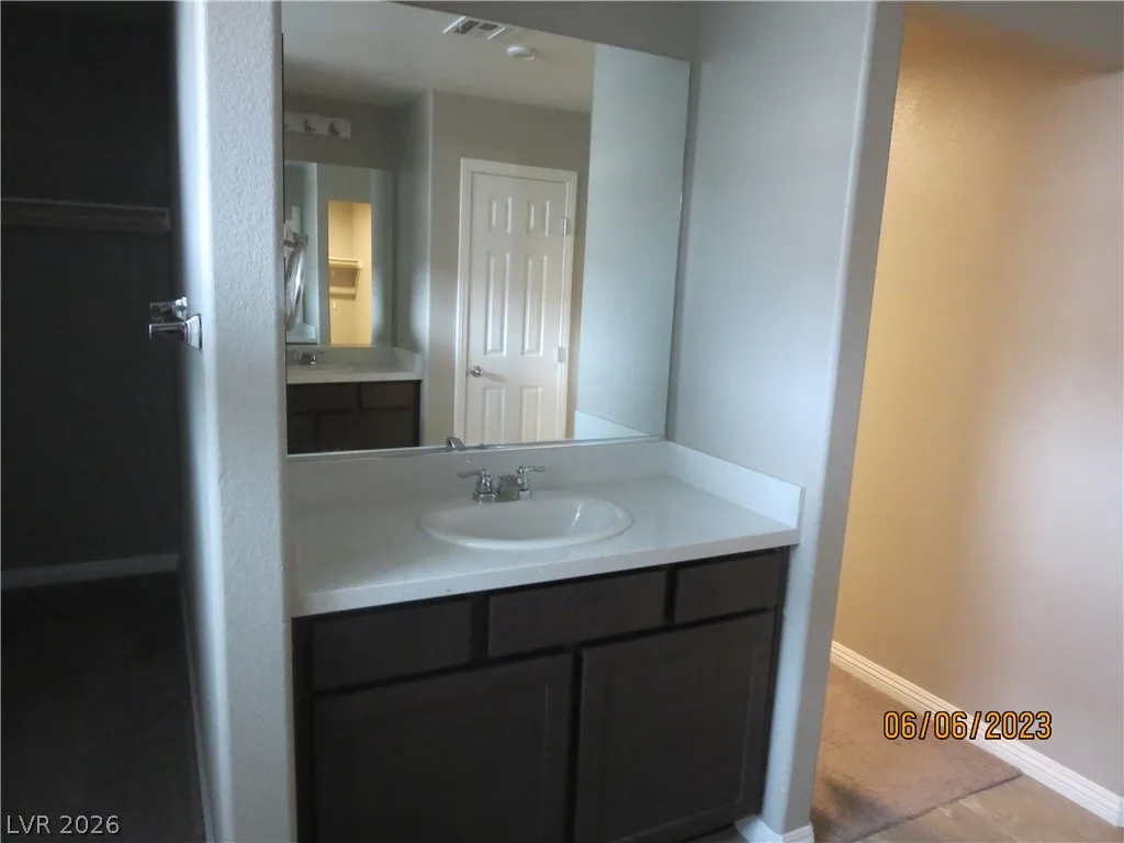 1012 Huckburn Avenue — photo 5