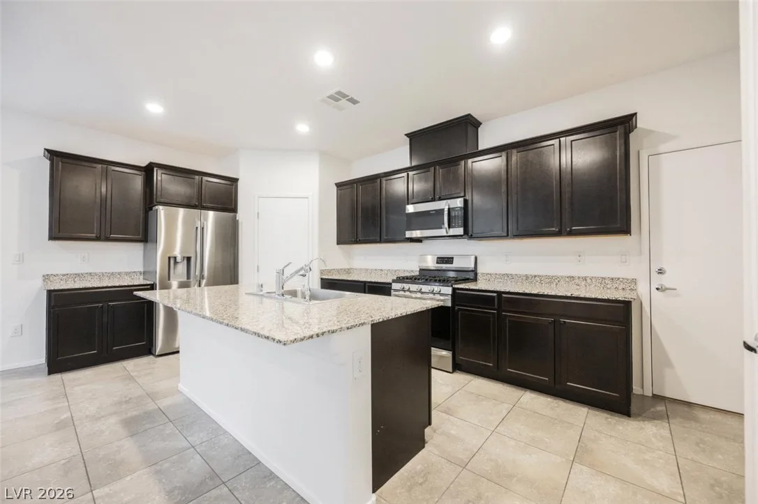 7232 Halo Falls Street — photo 2