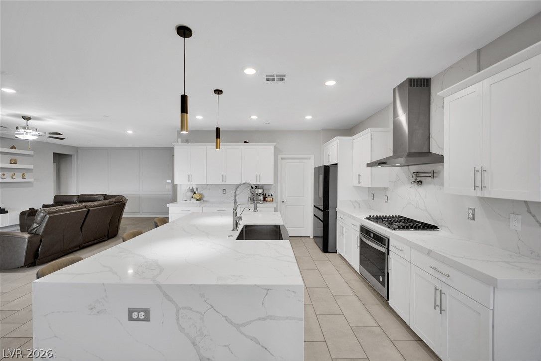10160 Sequoia Falls Place — photo 5