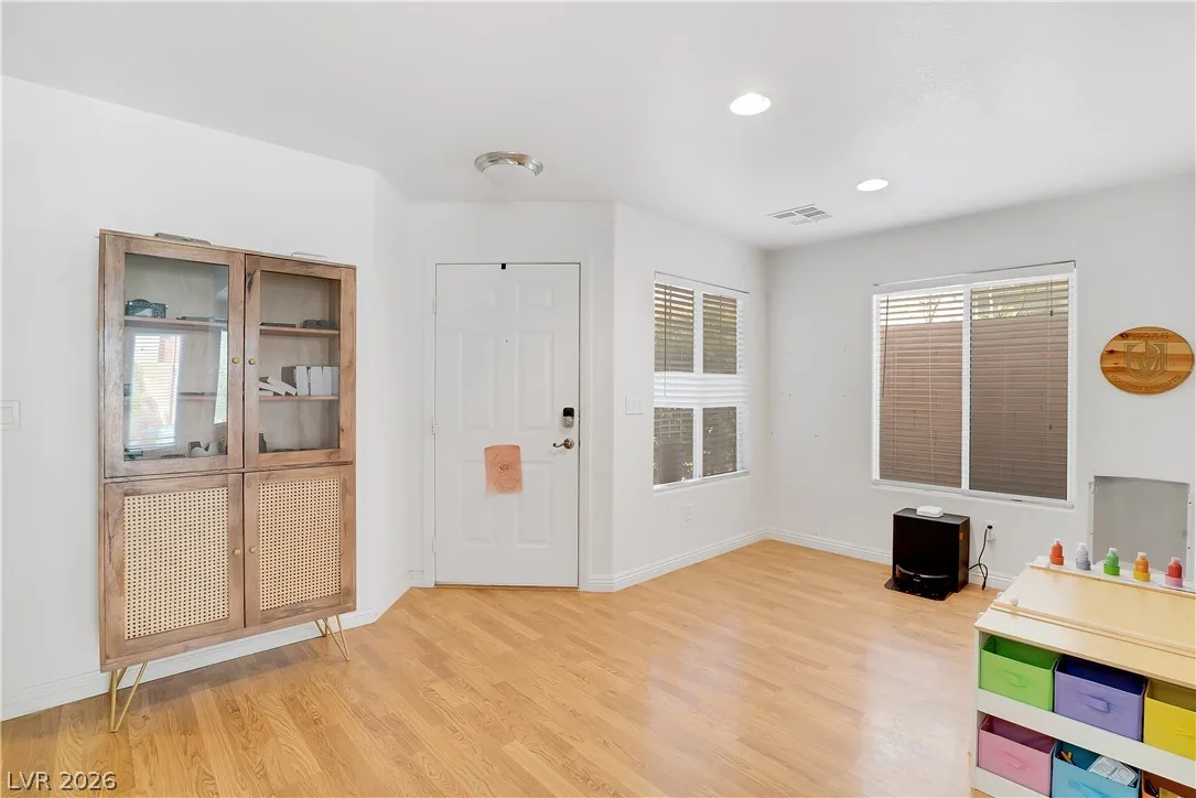 9228 Freedom Heights Avenue — photo 2
