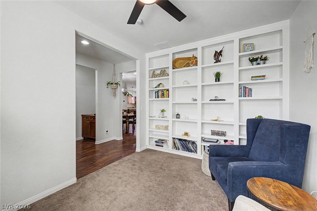 8221 Redbud Vine Street — photo 5 of 38