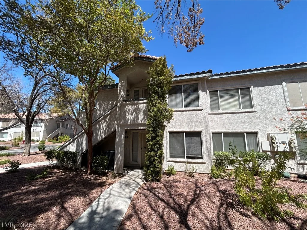 3065 Casey Drive 102 — photo 3