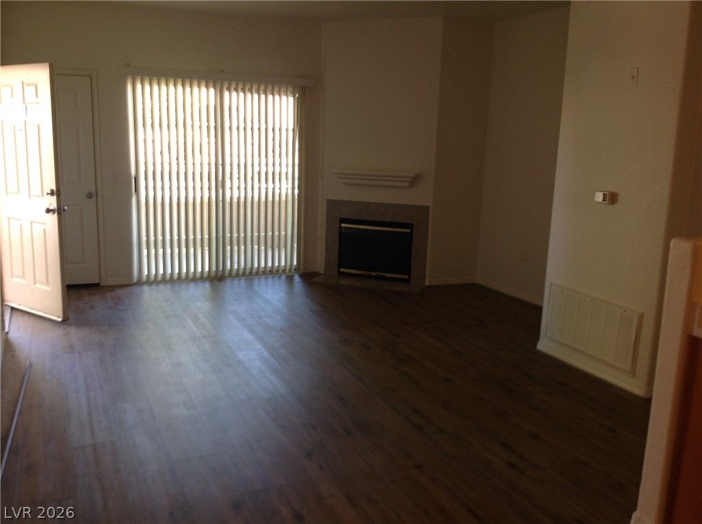 3318 North Decatur Boulevard 1054 — photo 3