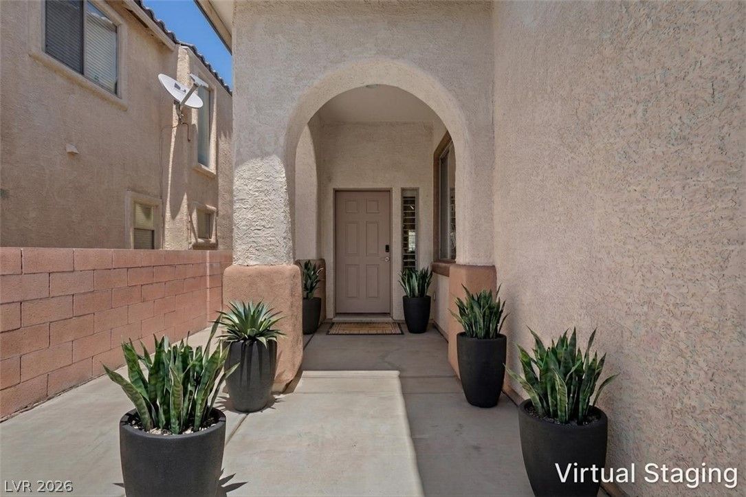 1640 Yellow Tulip Place — photo 4