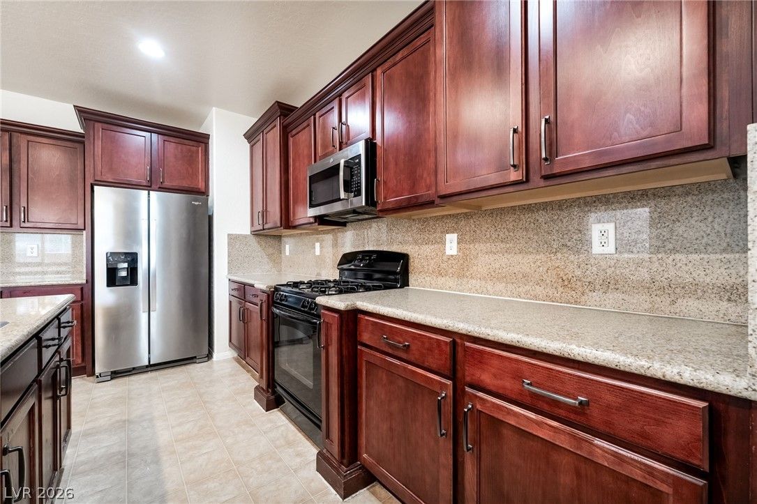 9881 Pocono Palace Street — photo 2 of 42