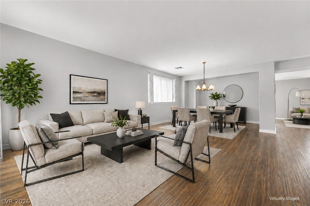 394 Glocker Court — photo 3