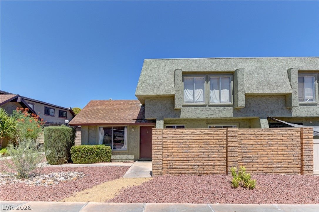 4441 Sirius Avenue — photo 2