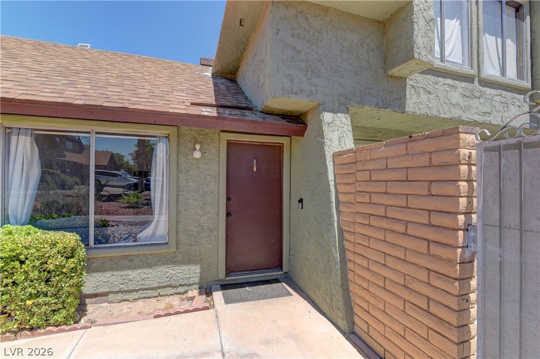 4441 Sirius Avenue — photo 3