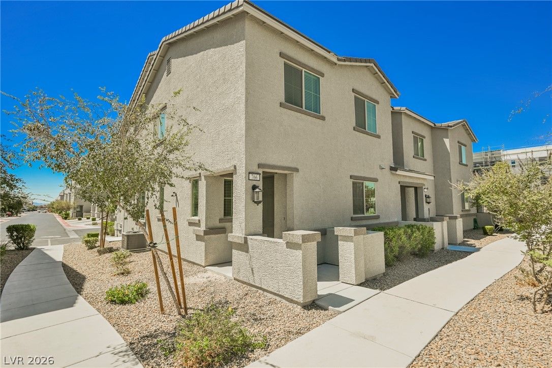 766 Star Estates Avenue — photo 2 of 27