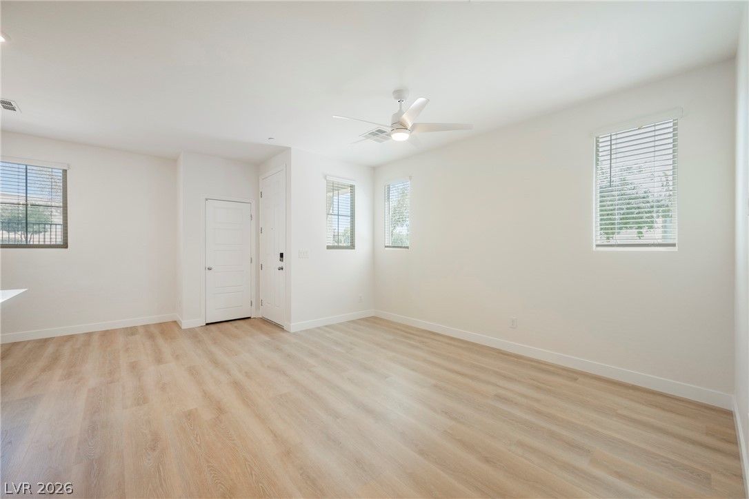 766 Star Estates Avenue — photo 5 of 27