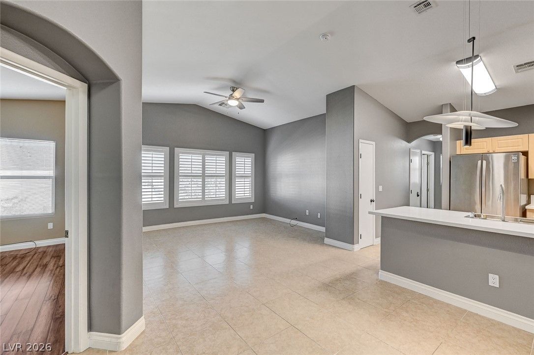 9333 Leaping Deer Place 101 — photo 4