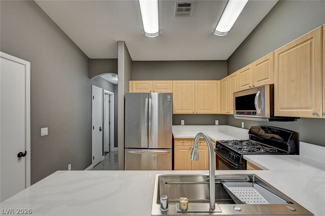 9333 Leaping Deer Place 101 — photo 5