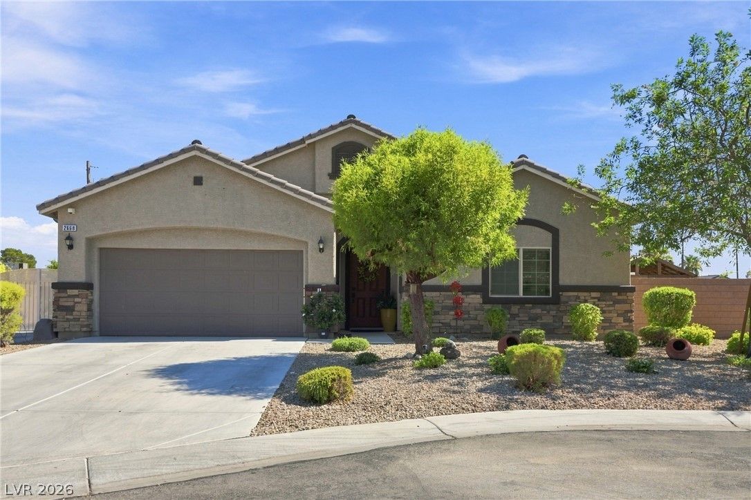 2668 Dorshester Heights Court — photo 3 of 33