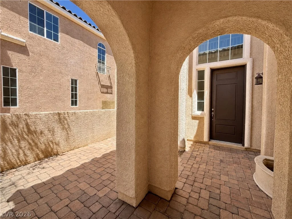 8230 Water Gap Avenue — photo 5