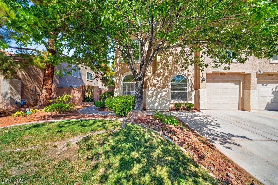 10138 Quilt Tree Street — photo 2