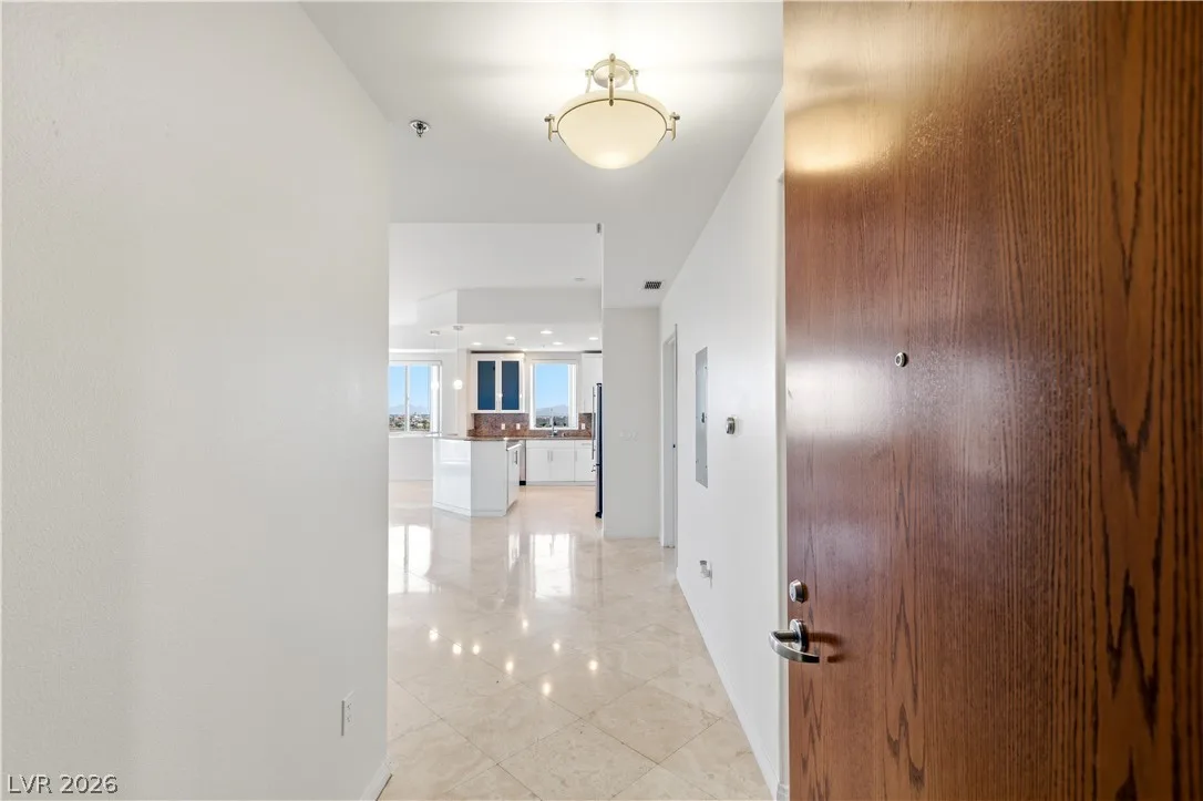 8255 South Las Vegas Boulevard 801 — photo 2