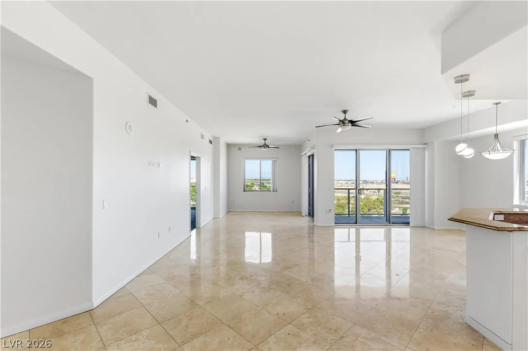 8255 South Las Vegas Boulevard 801 — photo 3