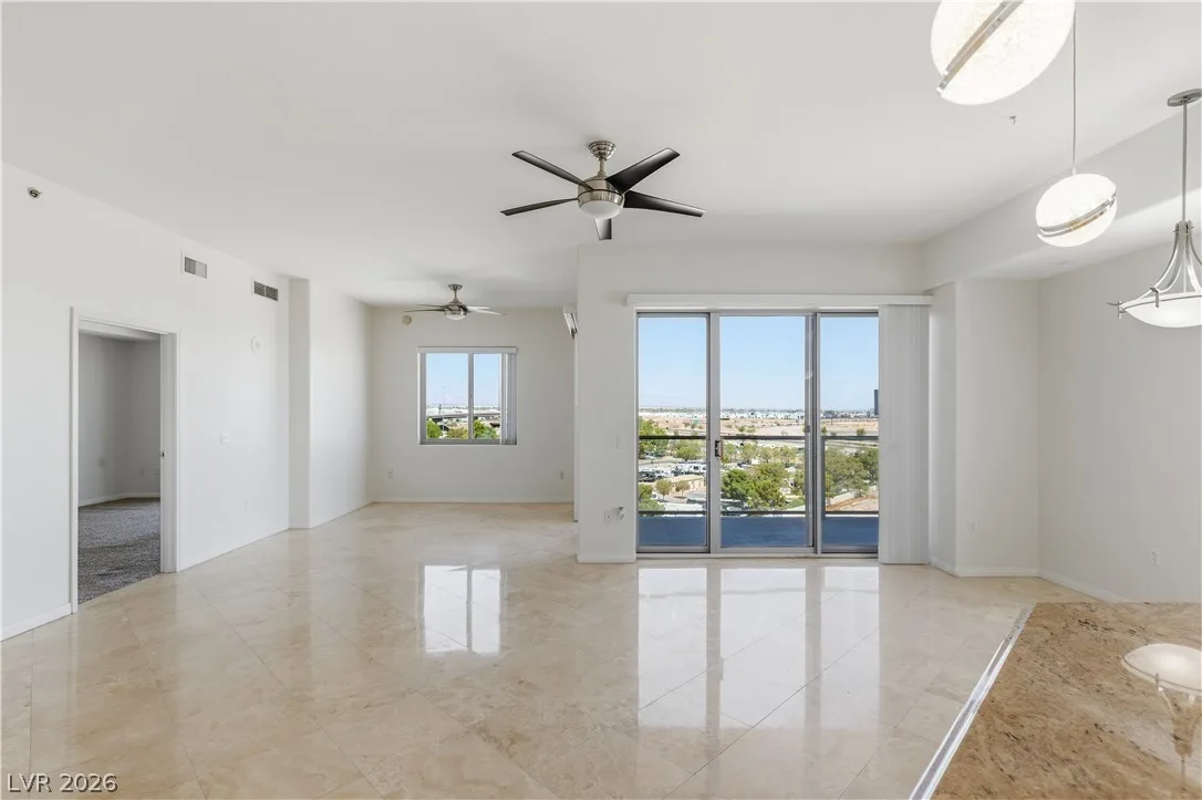 8255 South Las Vegas Boulevard 801 — photo 4