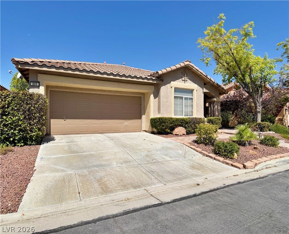 809 Royal Plum Lane — photo 3
