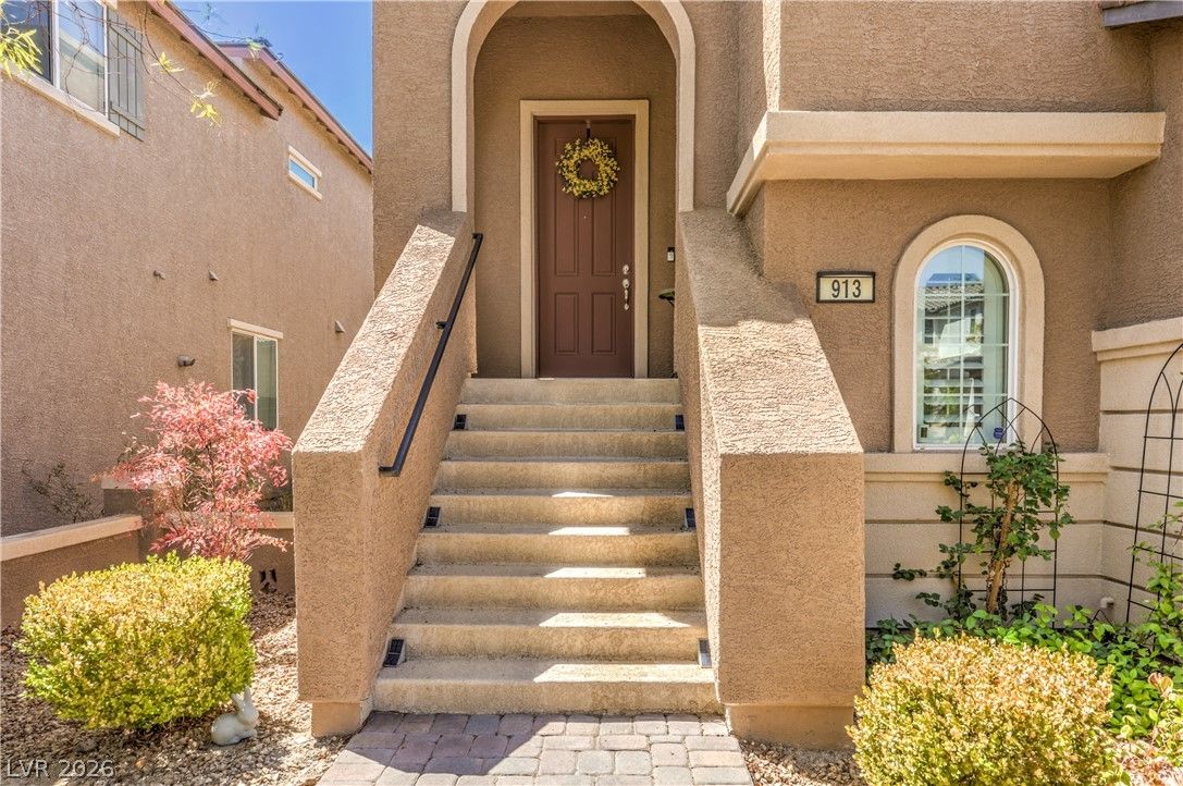 913 Estes Cove Avenue — photo 4