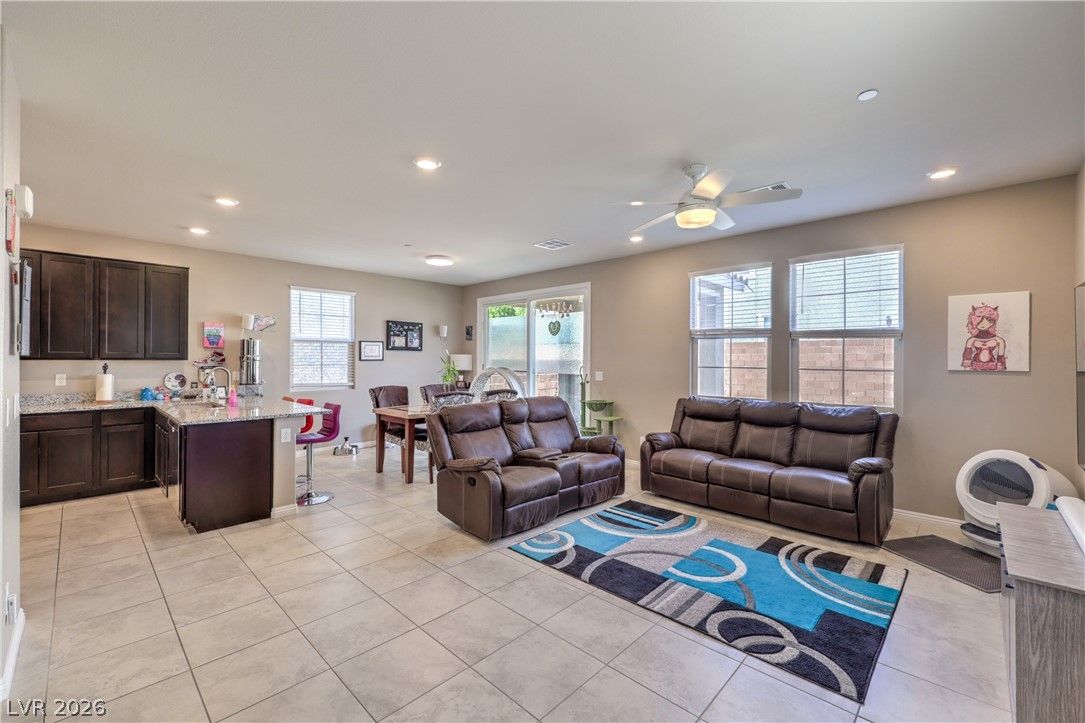 2850 Rolling Brook Place — photo 3