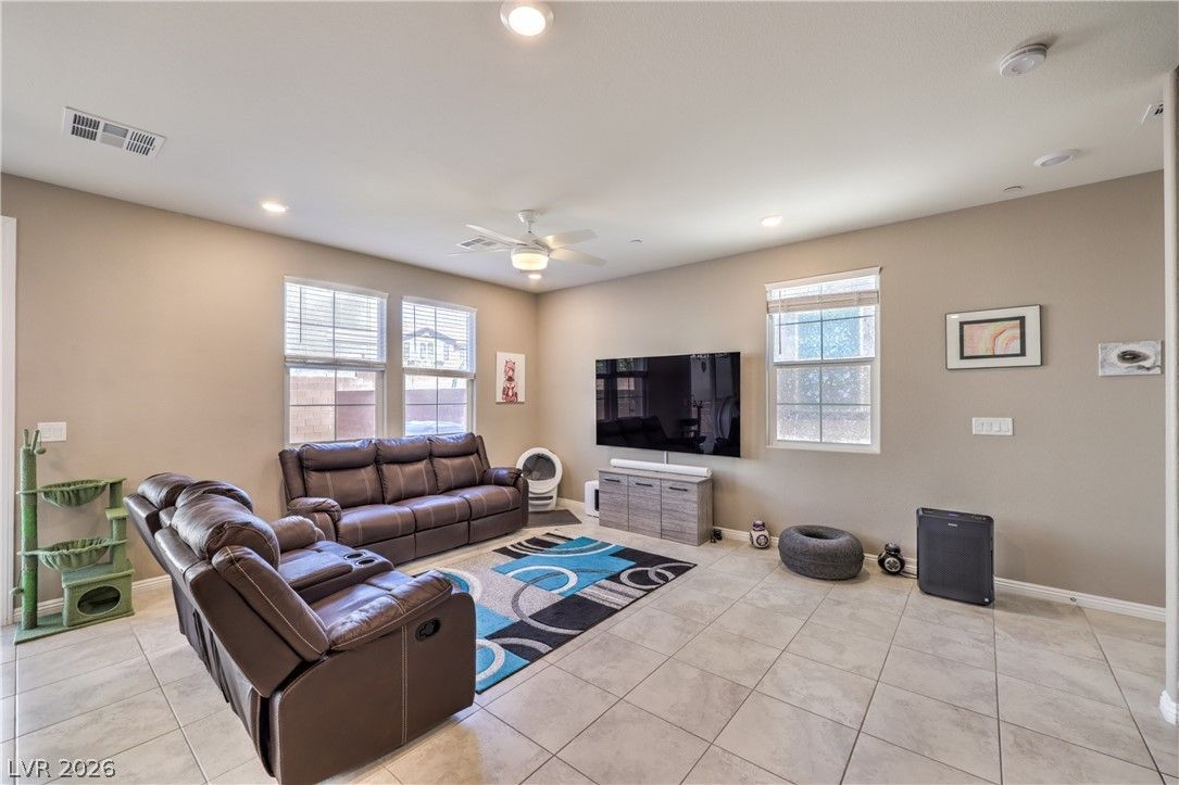 2850 Rolling Brook Place — photo 4