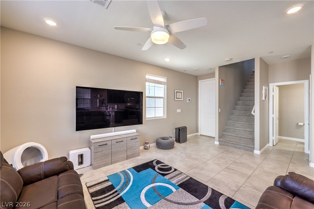 2850 Rolling Brook Place — photo 5