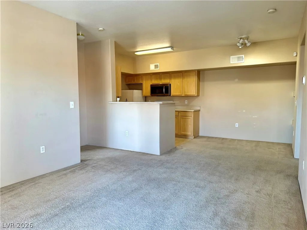 2615 West Gary Avenue 2028 — photo 3