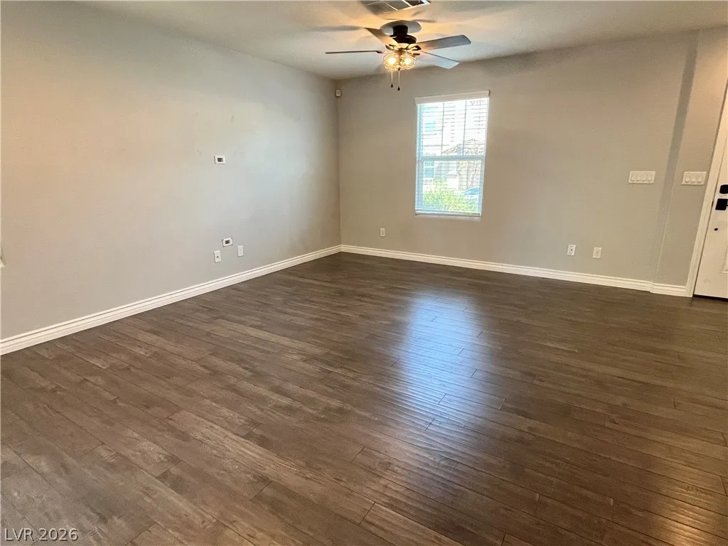 1045 Spotted Saddle Street — photo 4