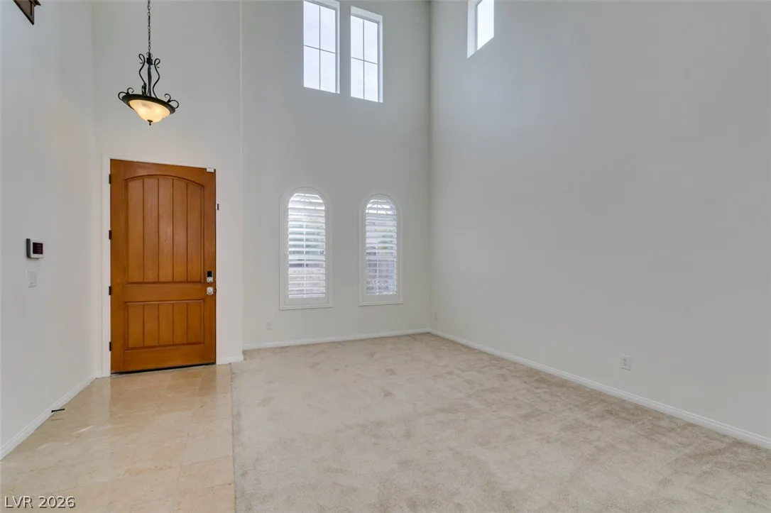 8676 Moreno Mountain Avenue — photo 4