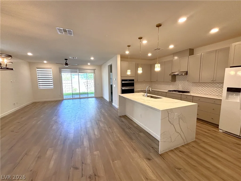 8948 Marigold Creek Street — photo 4