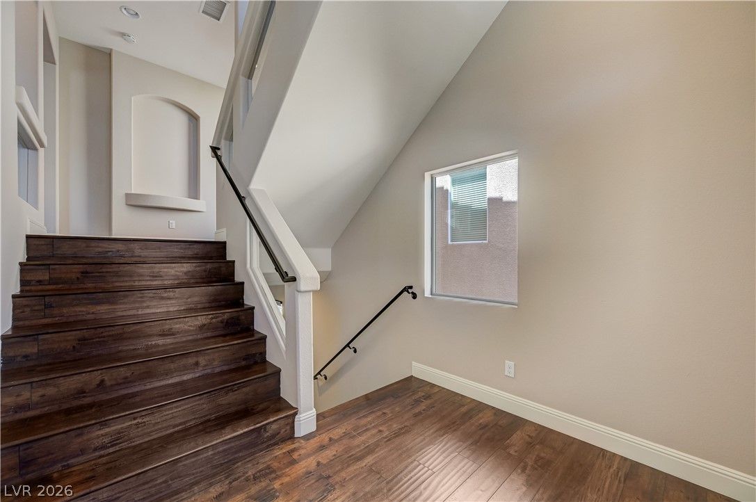 6790 Philharmonic Avenue — photo 5
