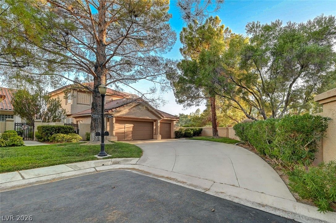 7995 Rio Rico Drive — photo 3