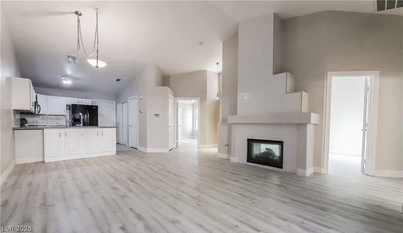 389 Rosado Springs — photo 4 of 16