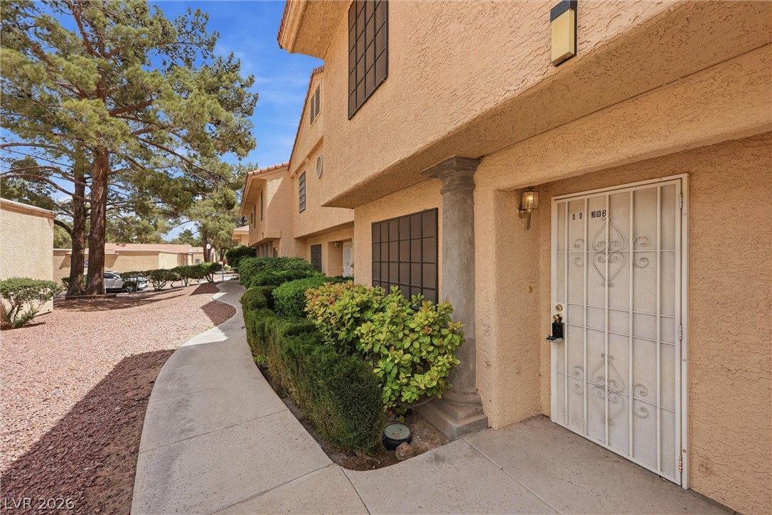 2851 South Valley View Boulevard 1139B — photo 3 of 36