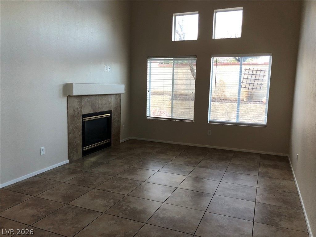 9724 Sandmist Avenue — photo 3