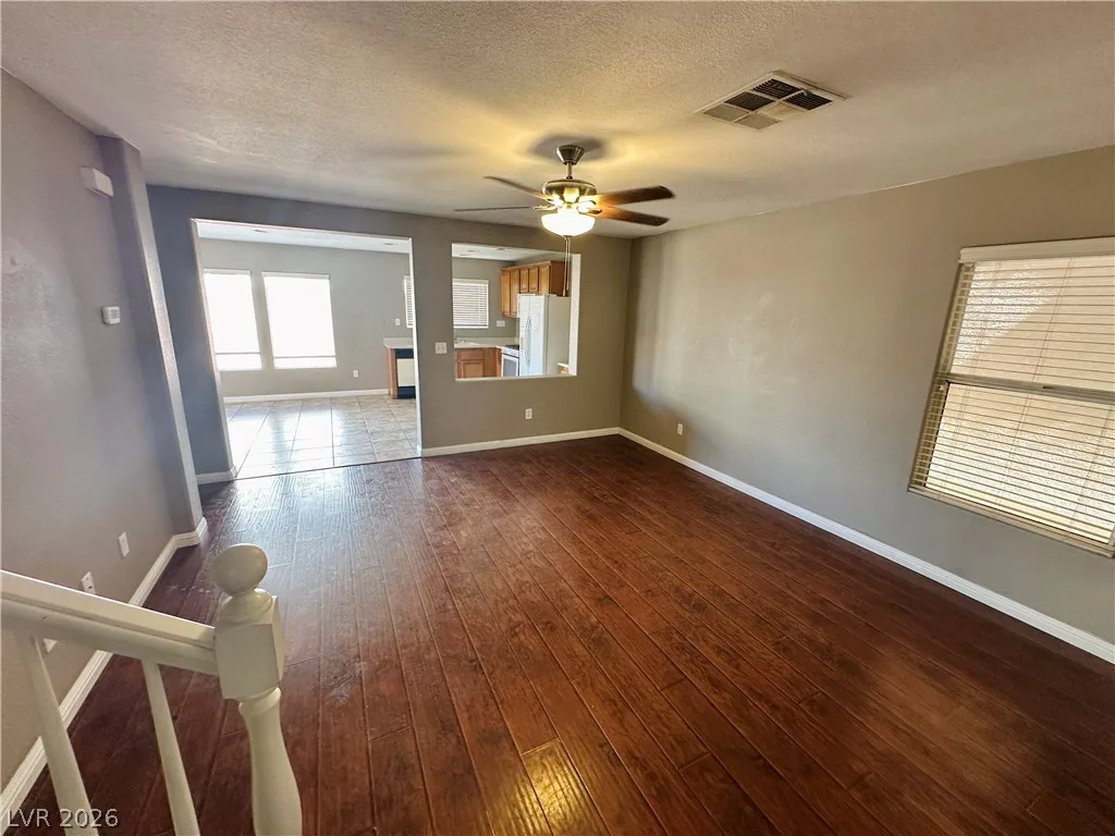 7989 Hilltop Windmill Street — photo 2