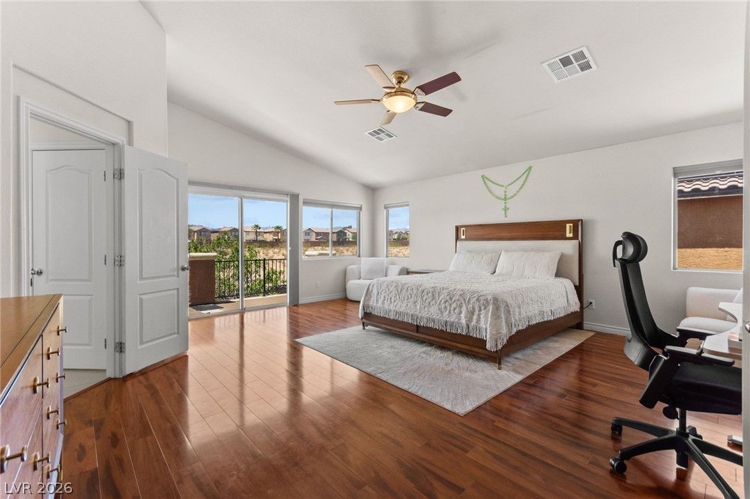 10391 Montes Vascos Drive — photo 4