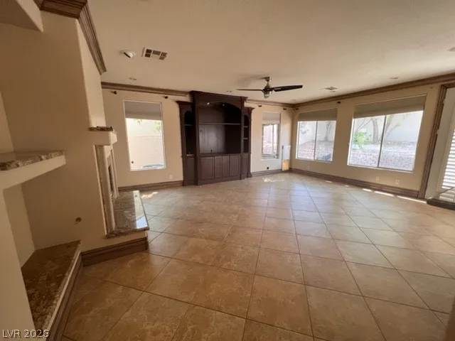 1313 Waterford Falls Avenue — photo 2