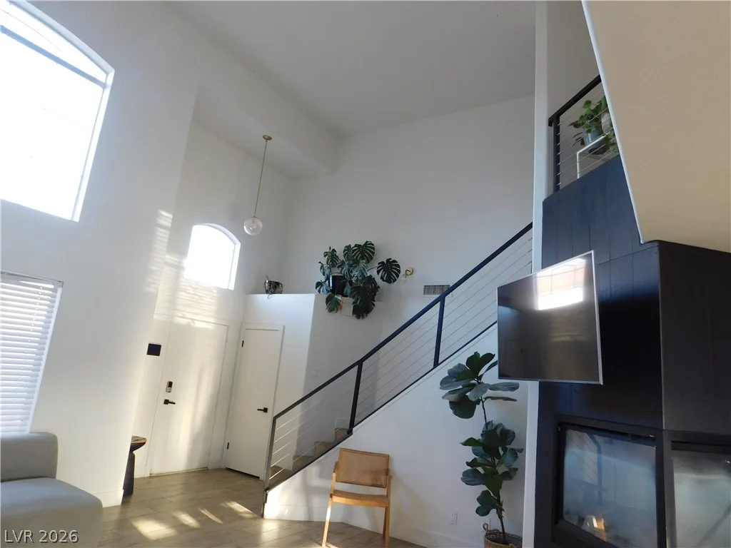 267 Cascading Street — photo 4