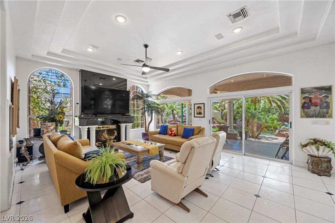 2563 Aviv Court — photo 4