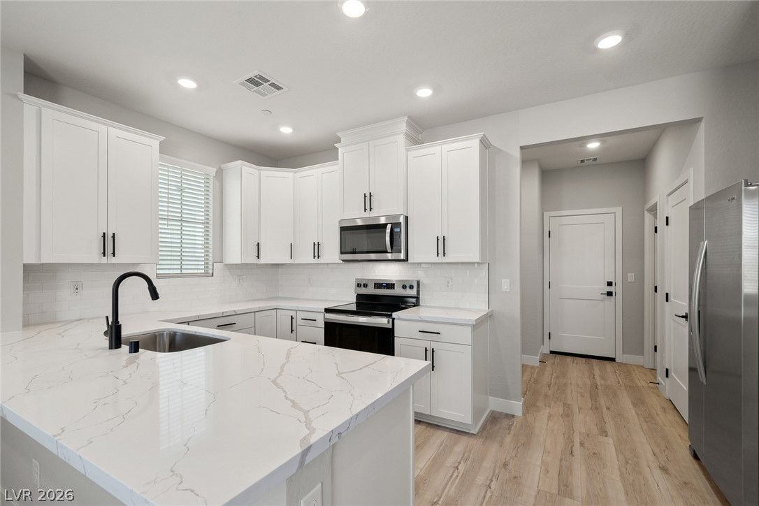 8324 Weidler Street — photo 5 of 8