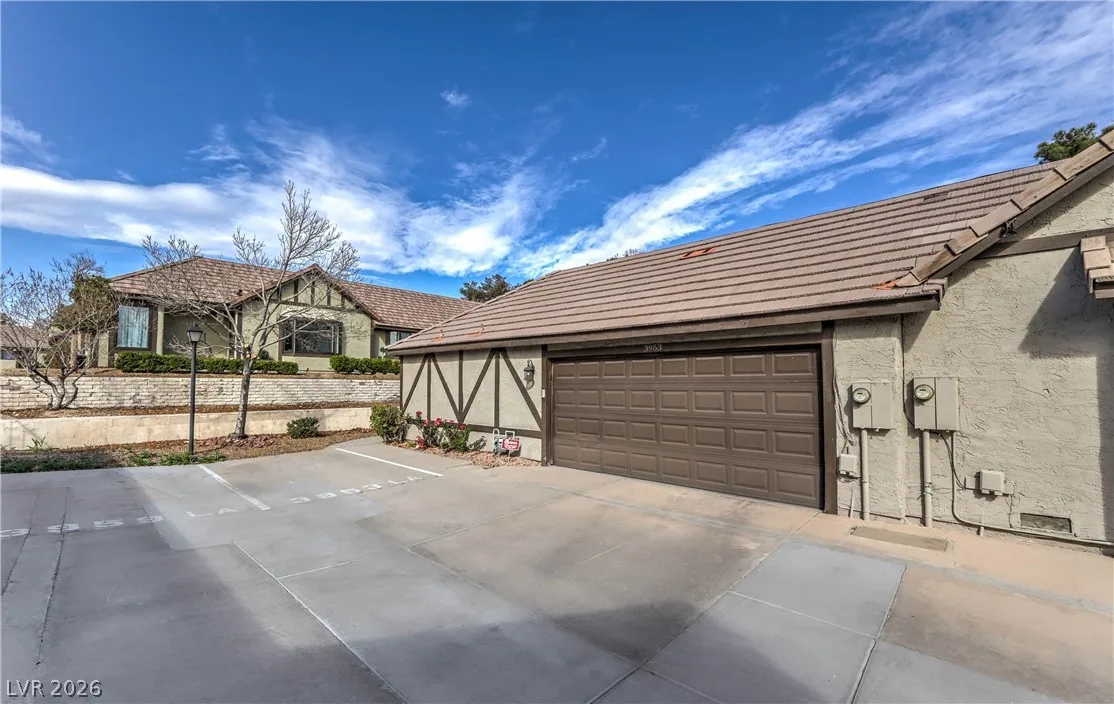 3953 Landsdown Place — photo 2