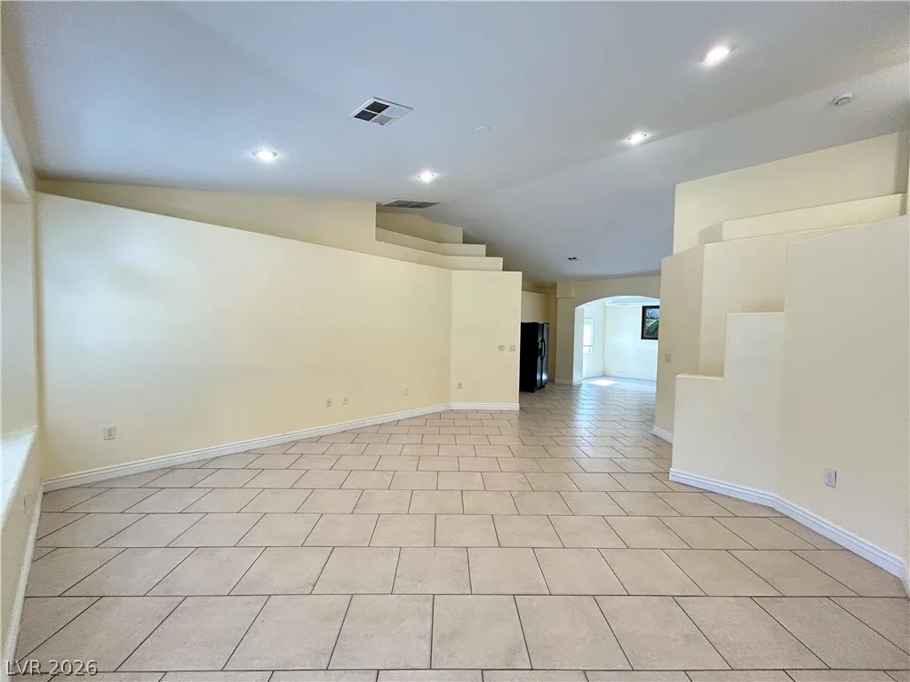 4685 East Wyoming Avenue — photo 3