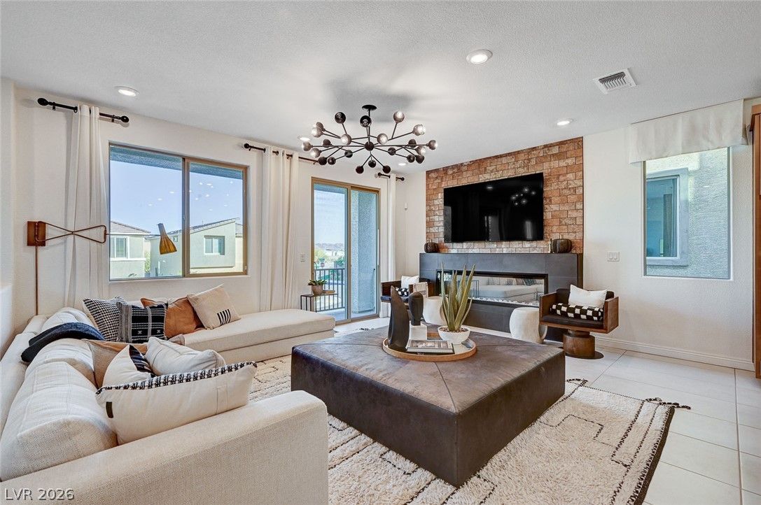 7977 Texas Hills Street — photo 4