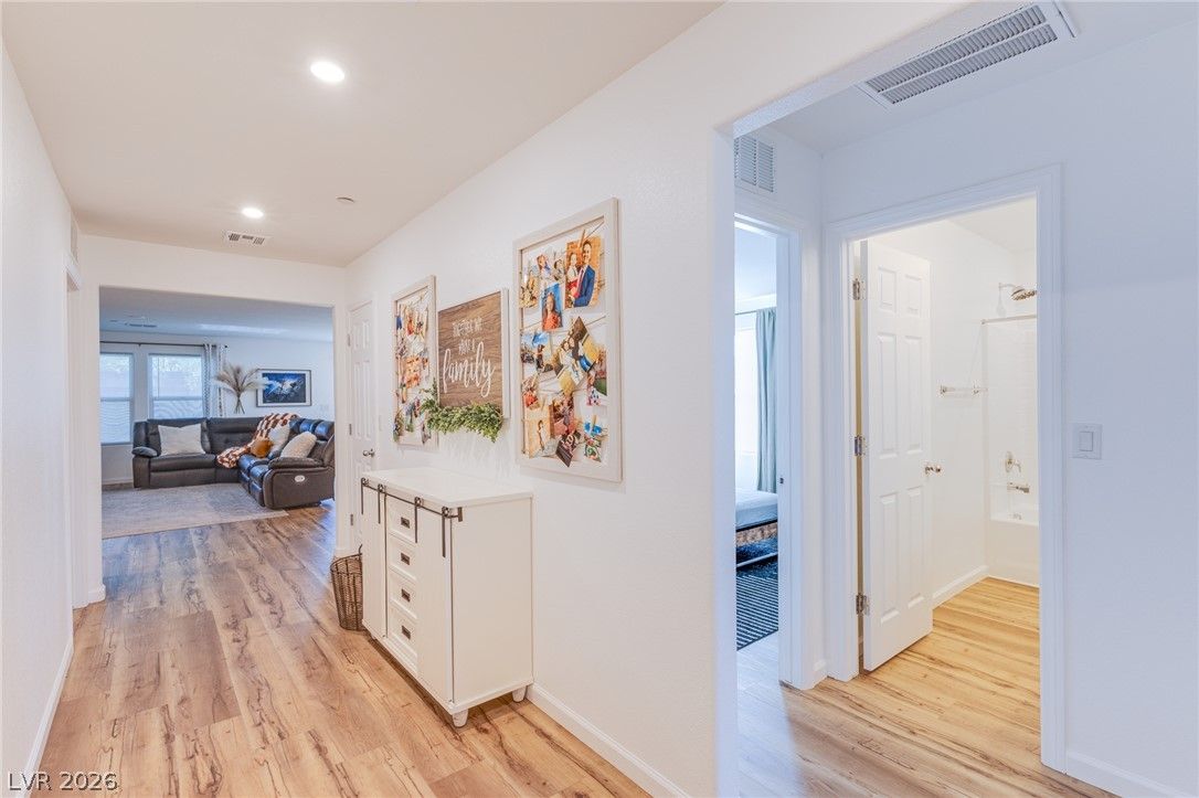 505 Turtleback Falls Avenue — photo 5