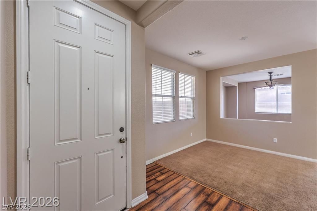 9188 Red Knoll Street — photo 4
