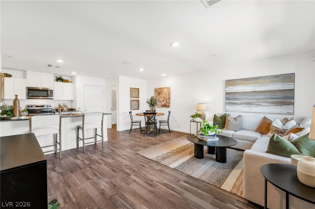 903 Rosy Starling Street — photo 4
